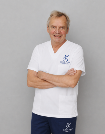 Dr. Thomas Müller